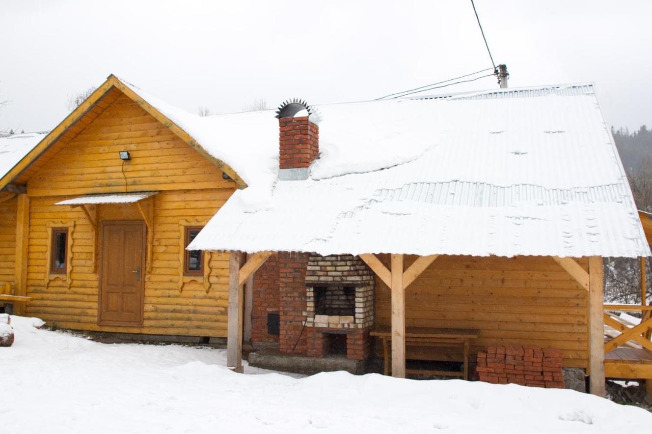 Садиба Віват Villa Oryavchyk Exteriör bild